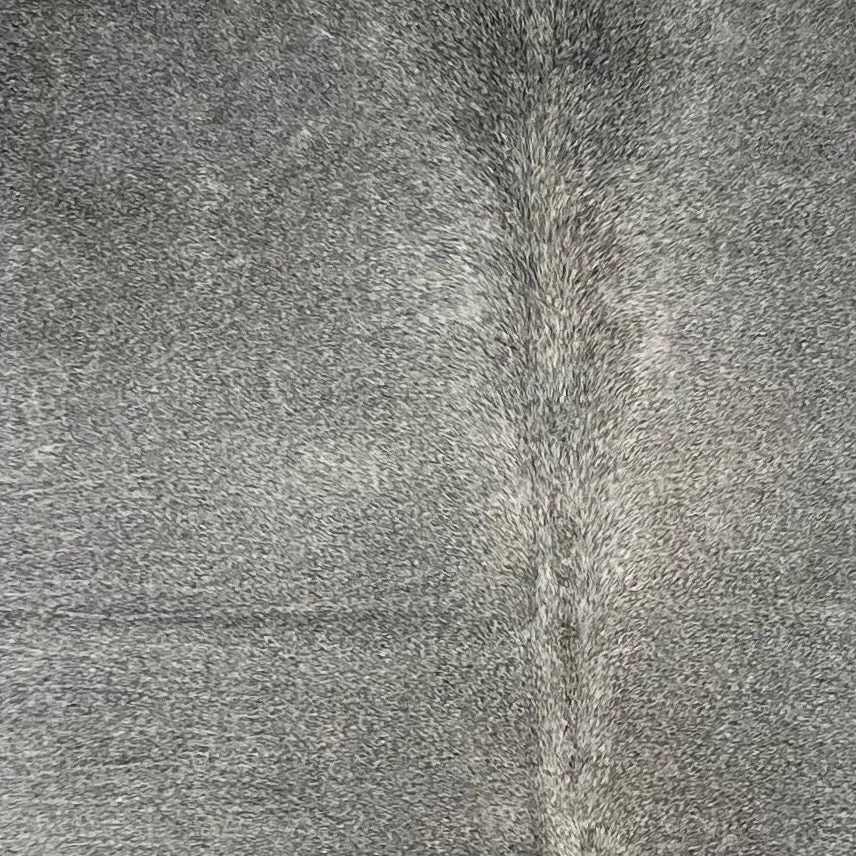 Large Gray Brazilian Cowhide, 1 brand mark - 7'7" x 6'1" (BRGR251)